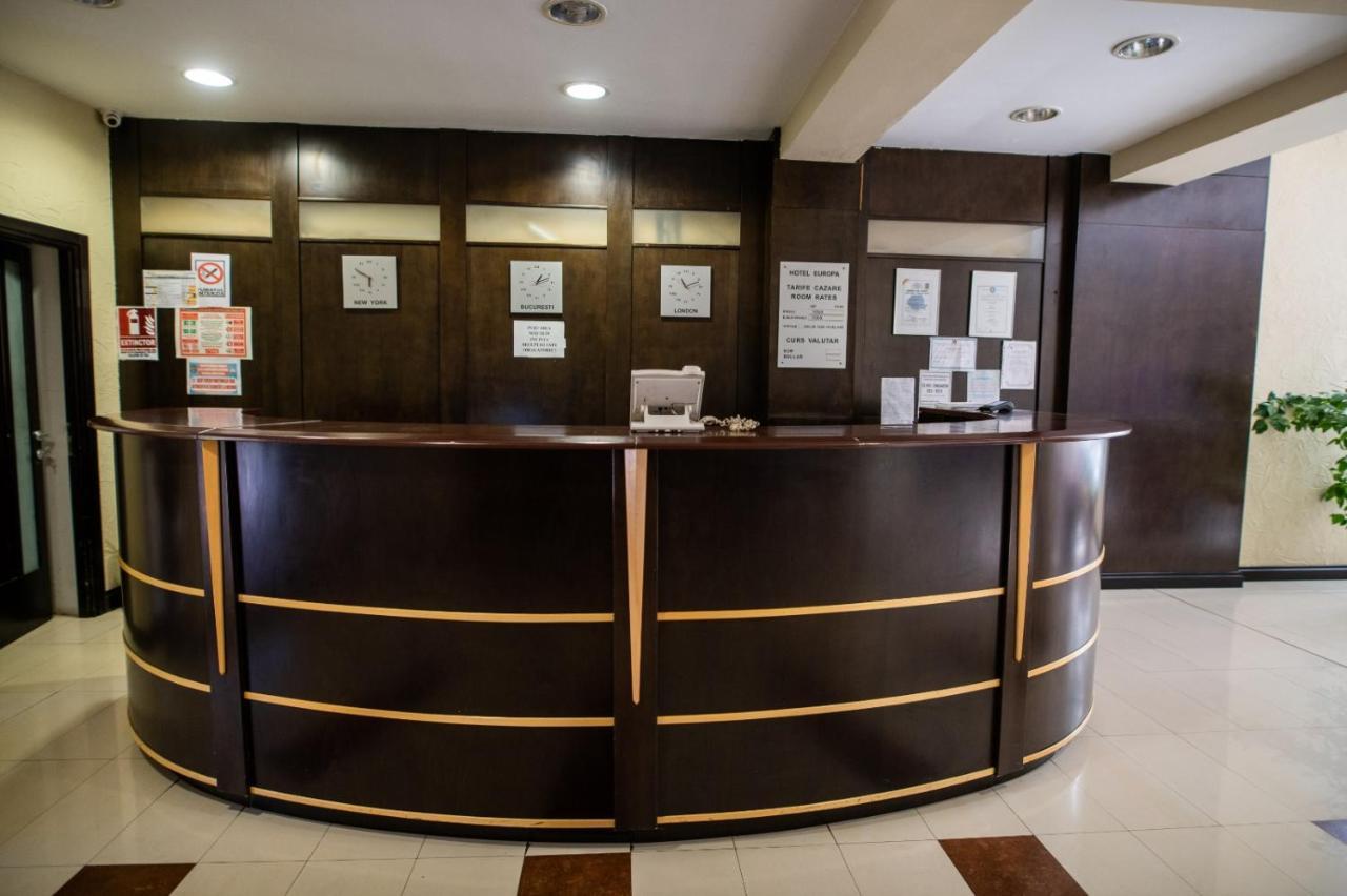 Hotel Savior Васлуй Экстерьер фото